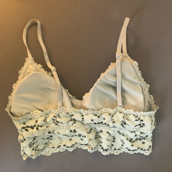 Lace Bra from Portugal - Picture 2 of 3